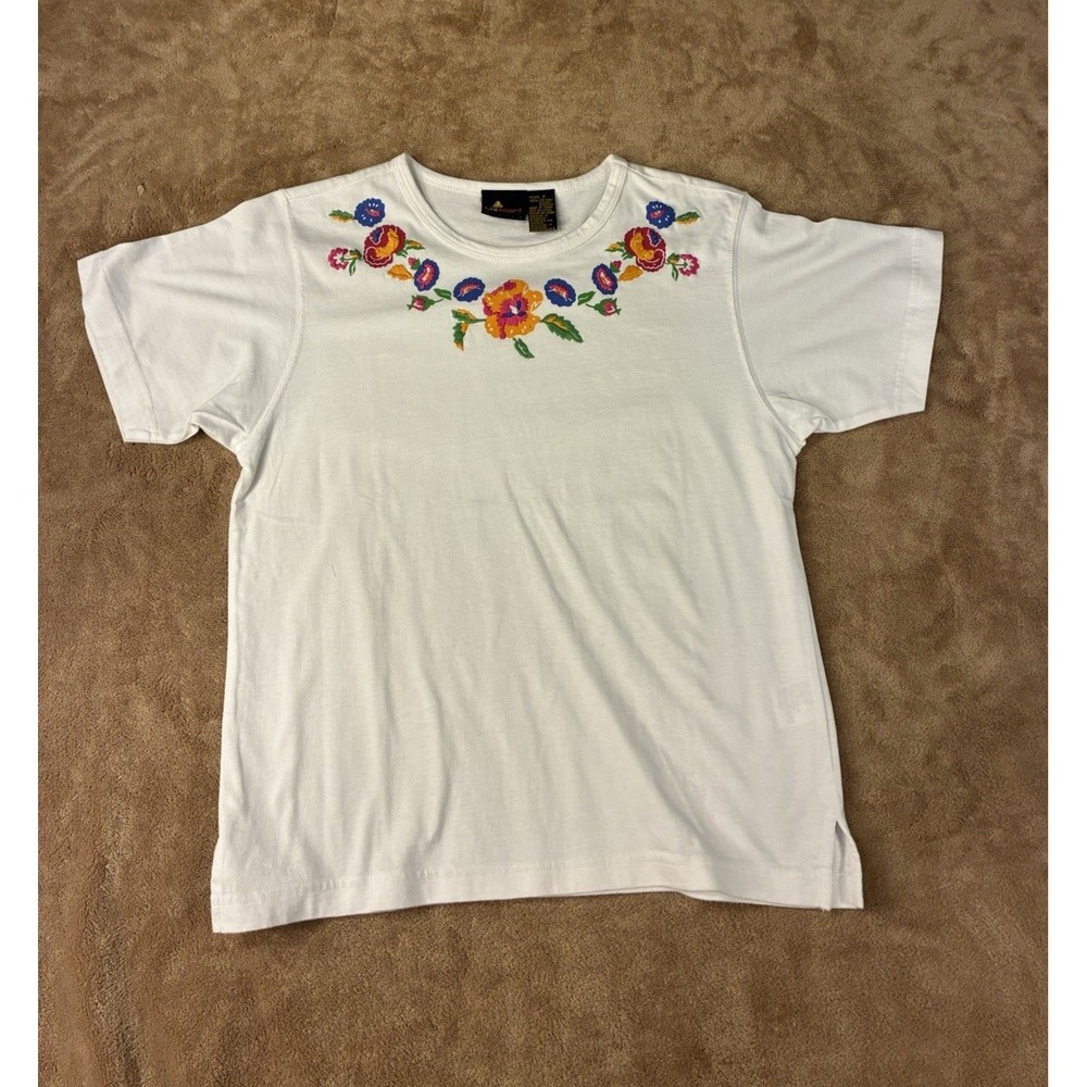 VTG Liz Sport Womens Petite Small White Floral Embroidered T-Shirt Grandmacore